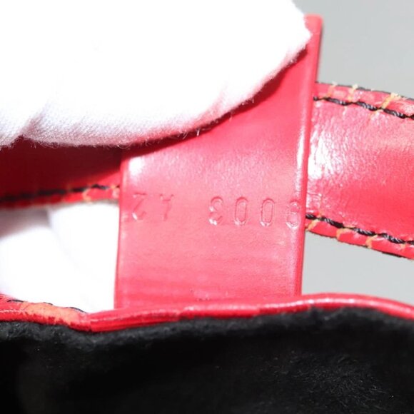 LOUIS VUITTON Epi Randonnee GM Shoulder Bag Red M43087 LV Auth 117765 - Picture 14 of 16